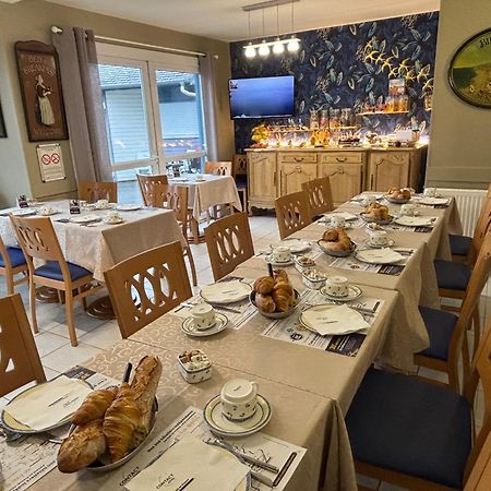 Contact Hotel - Motel Les Bleuets & Spa La Rivière-Saint-Sauveur Zewnętrze zdjęcie