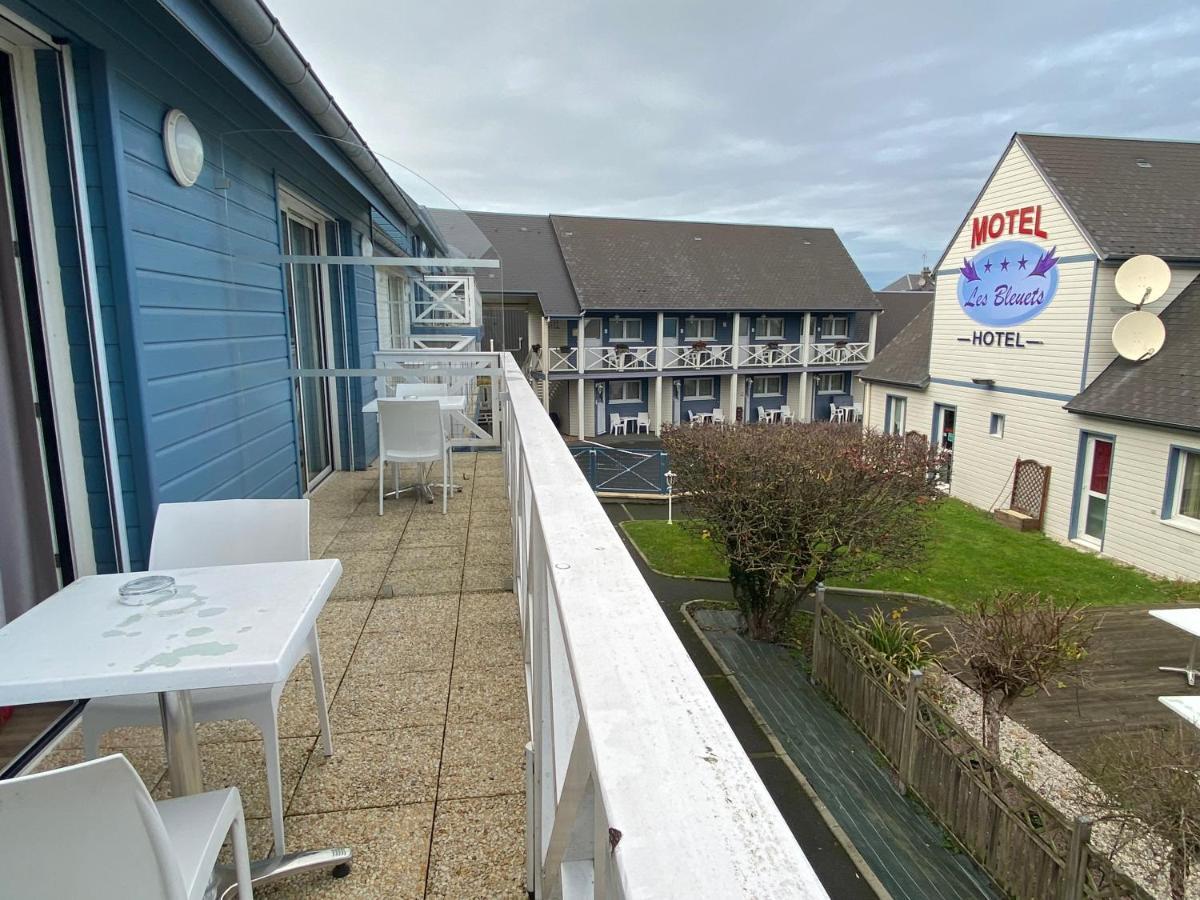 Contact Hotel - Motel Les Bleuets & Spa La Rivière-Saint-Sauveur Zewnętrze zdjęcie