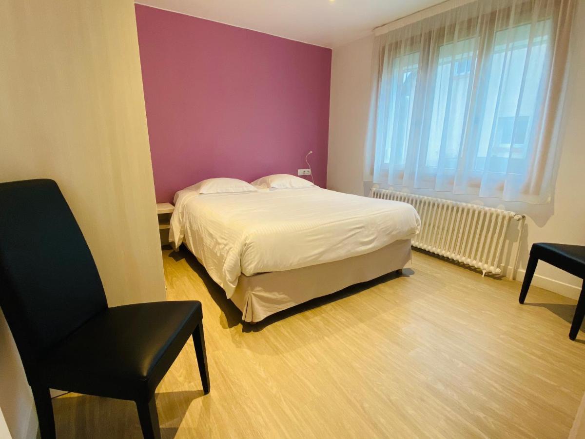 Contact Hotel - Motel Les Bleuets & Spa La Rivière-Saint-Sauveur Zewnętrze zdjęcie