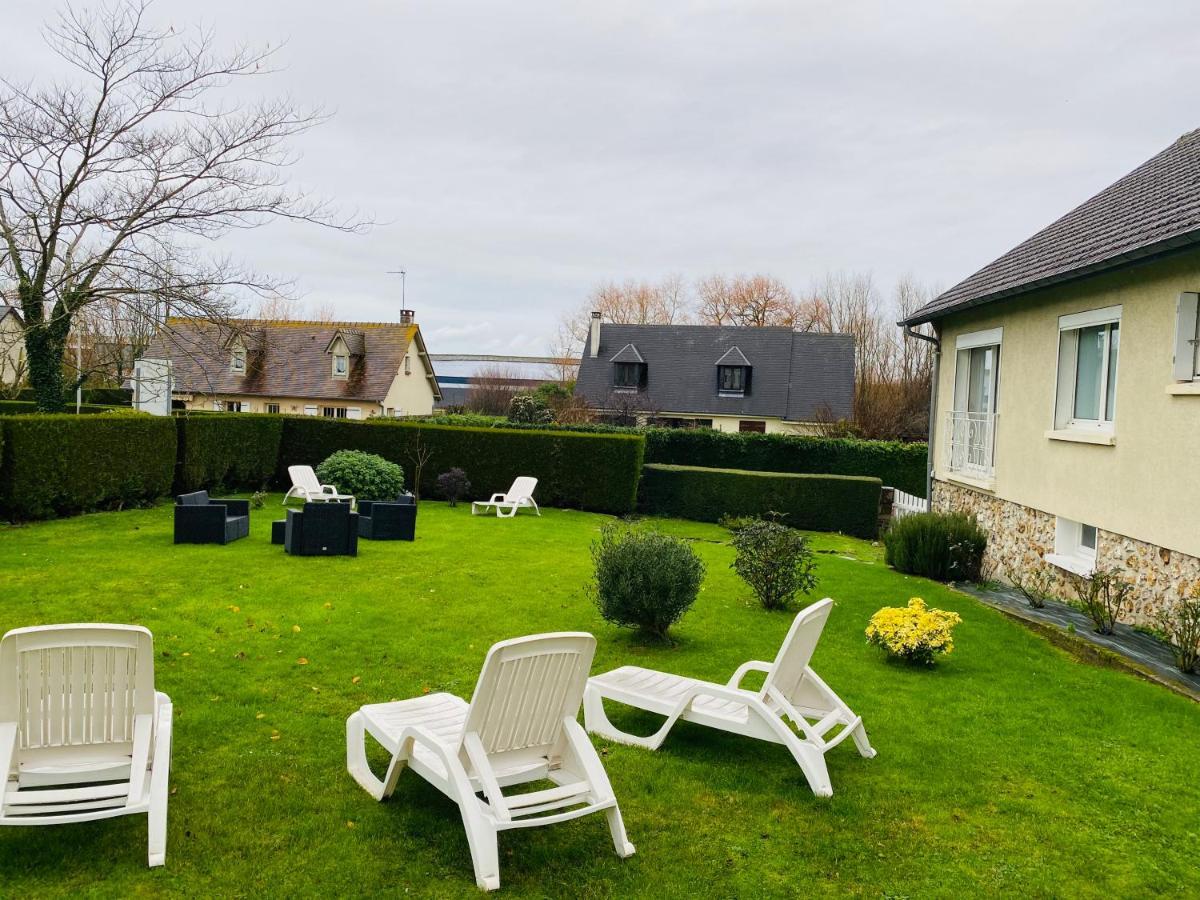 Contact Hotel - Motel Les Bleuets & Spa La Rivière-Saint-Sauveur Zewnętrze zdjęcie
