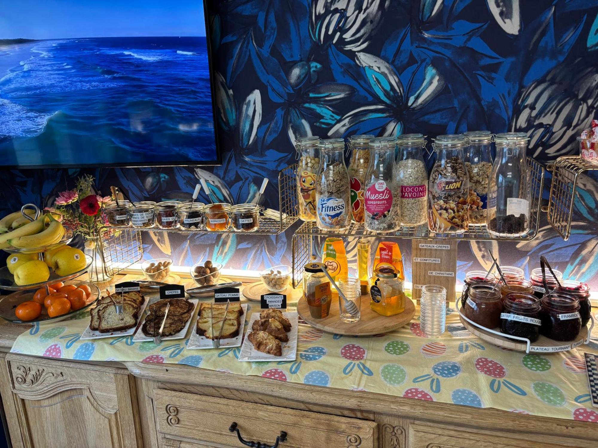 Contact Hotel - Motel Les Bleuets & Spa La Rivière-Saint-Sauveur Zewnętrze zdjęcie