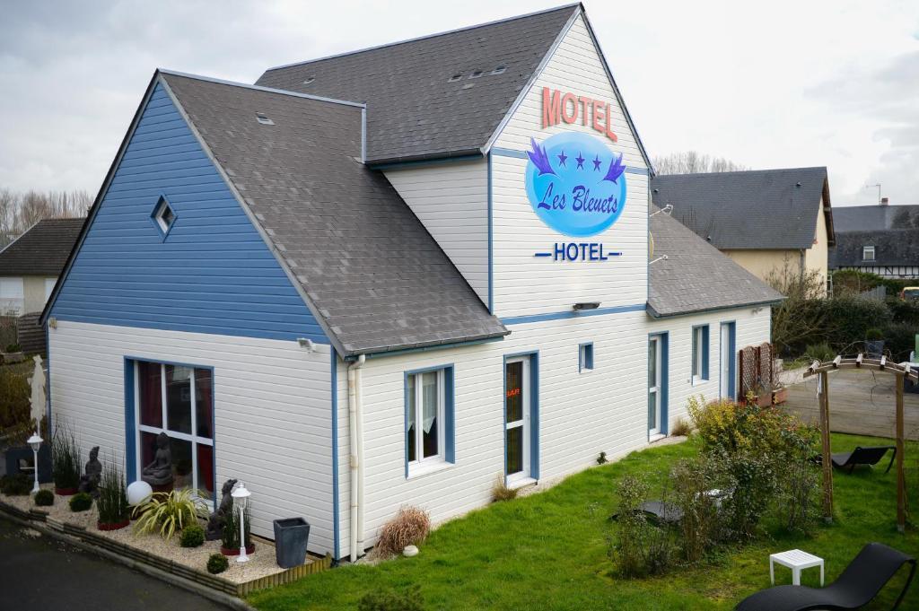 Contact Hotel - Motel Les Bleuets & Spa La Rivière-Saint-Sauveur Zewnętrze zdjęcie